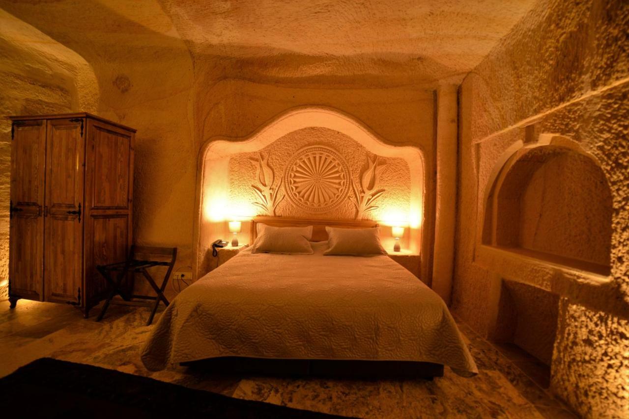 Crassus Cave Hotel อูร์กุบ ภายนอก รูปภาพ